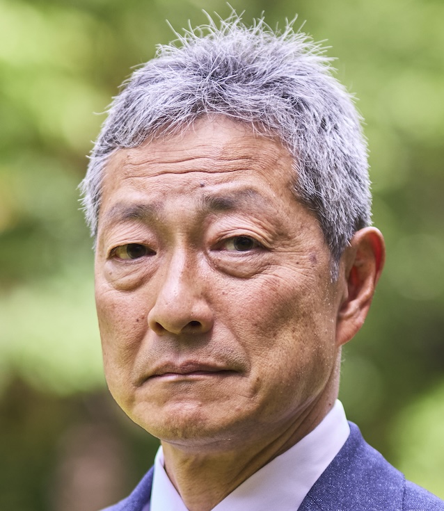 柿崎副会長顔写真左